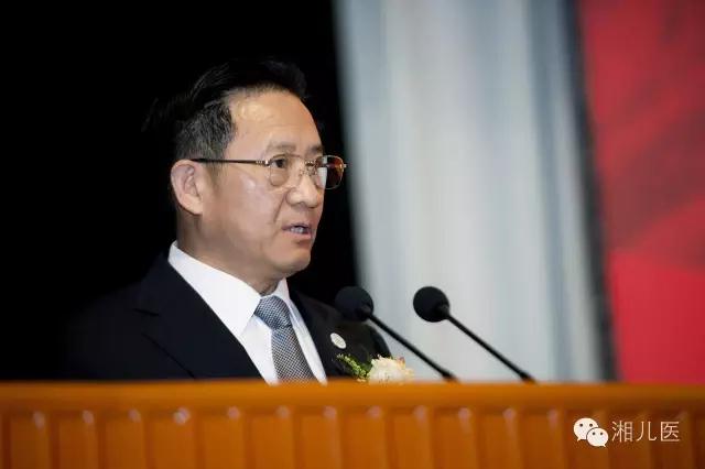 使命与荣耀湖南省儿童医院李志辉博士后荣获中国医师奖