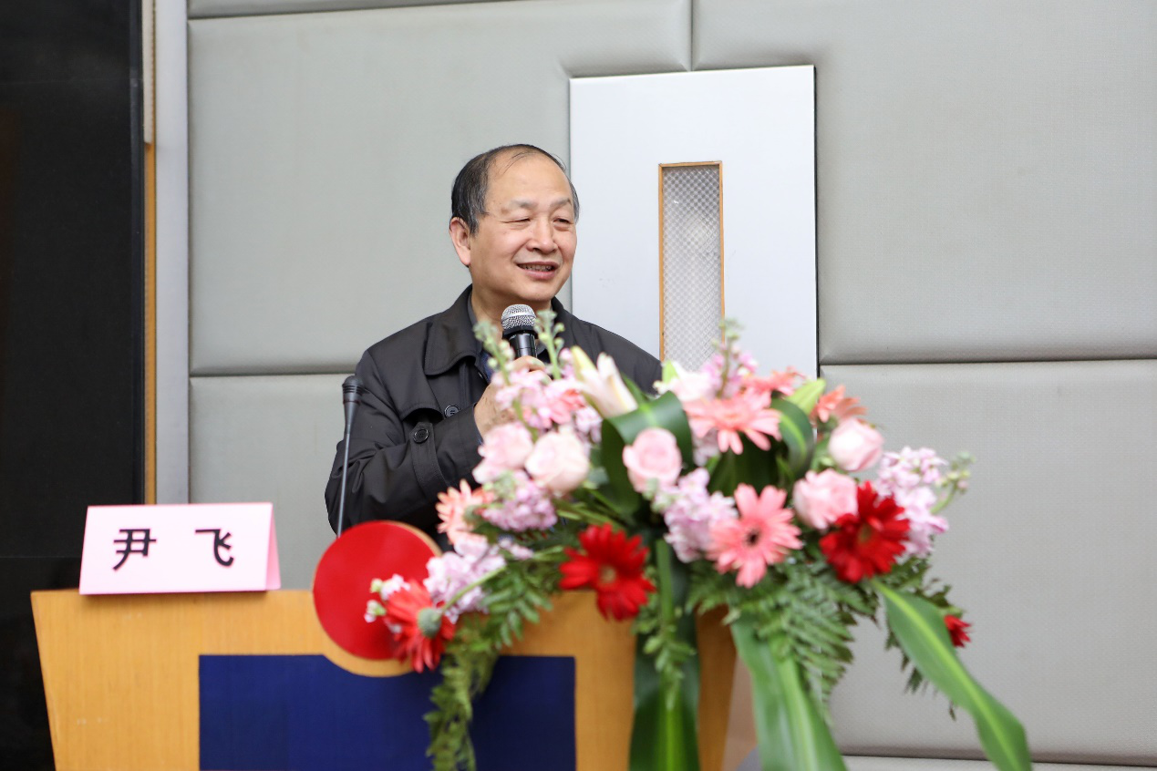 湖南省儿科专业委员会主任委员尹飞教授为培训班致辞